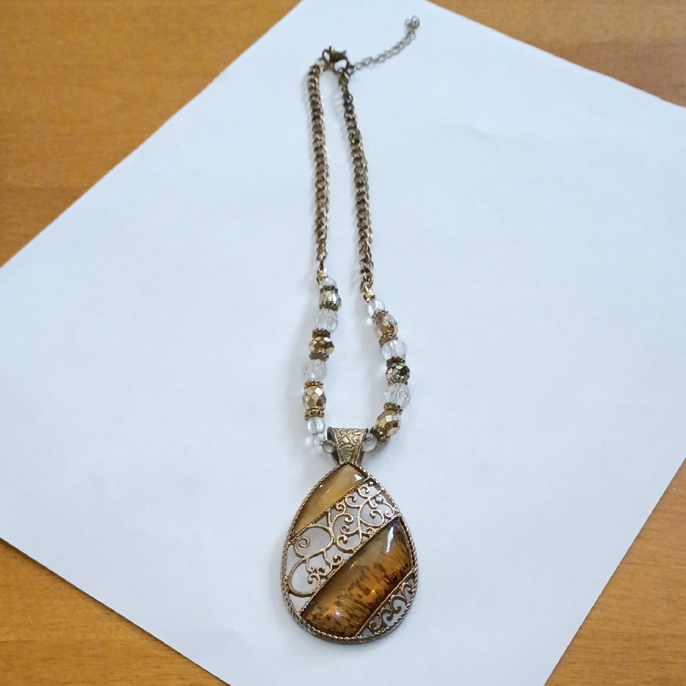 Gold and Brown Filigree Pendant Necklace